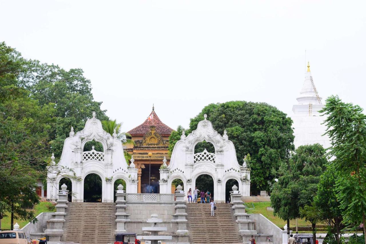 Heritage Eco Resort Kelaniya Экстерьер фото